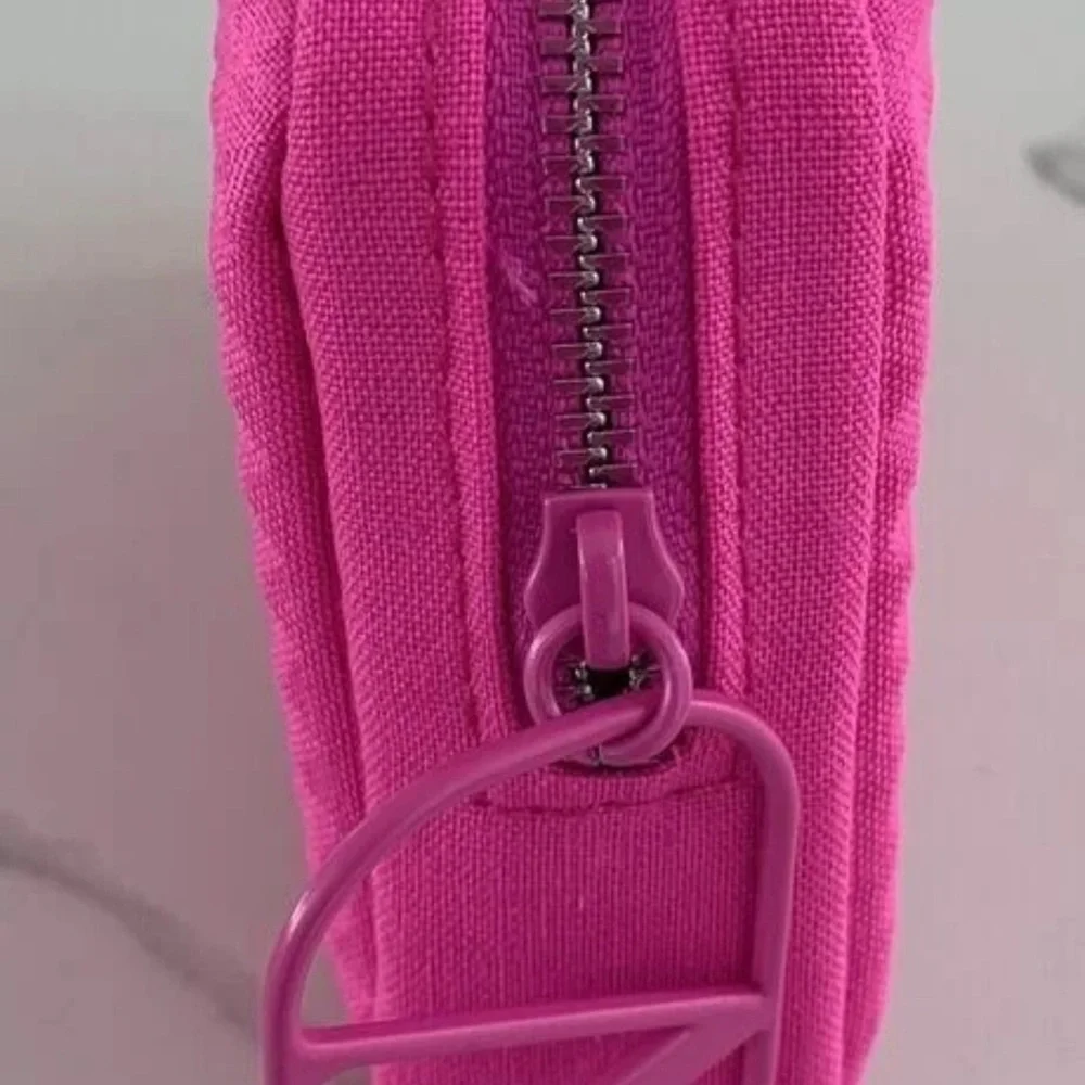 Valentino Beauty Pouch Hot Pink travel Bag makeup Clutch studded texture.